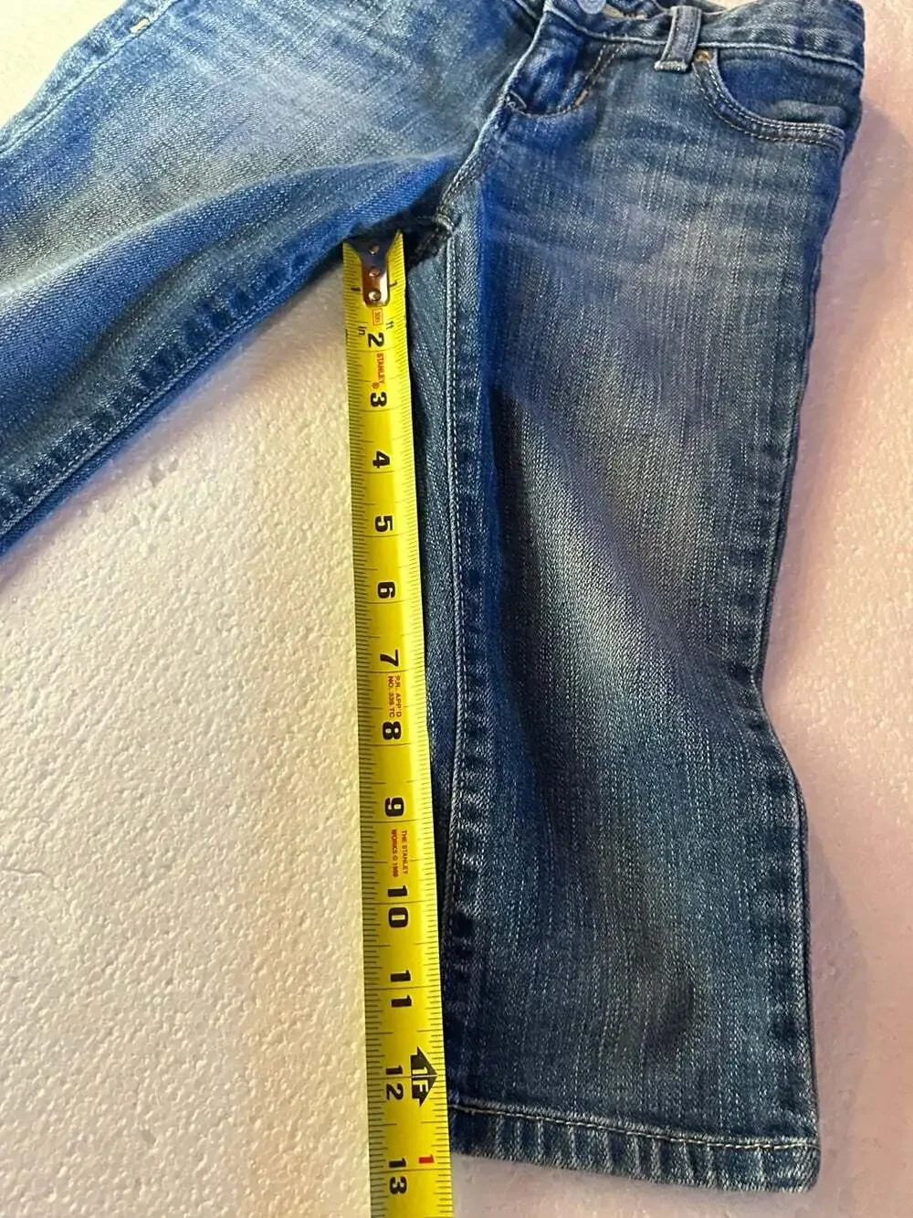 Old Navy Girls size 6 Capris Denim Jeans stretch regular standard